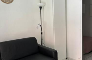 Studio 3 pers climatisé rénové, au calme, idéalement situé proche St Raphael-St Tropez, plage et commerces à pieds - Foto 21