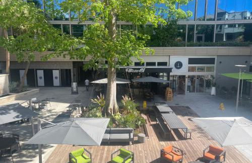 Key West Style Historic Home in Coconut Grove Florida The Yellow House - Foto 24