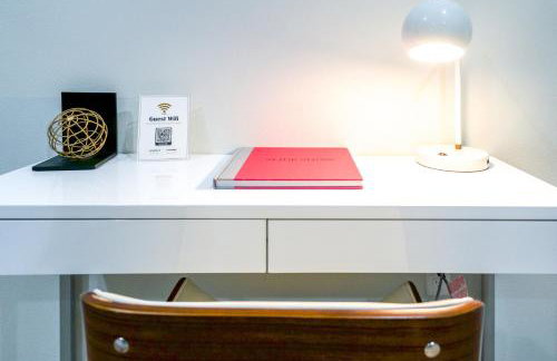 Disneyland Group Villa I Spacious Home for 22 w Game Room, Pool Table & EV Access - Foto 49