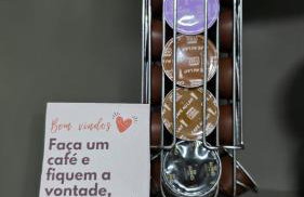 Casa completa, lindamente decorada, nova com 2 quartos - Foto 5