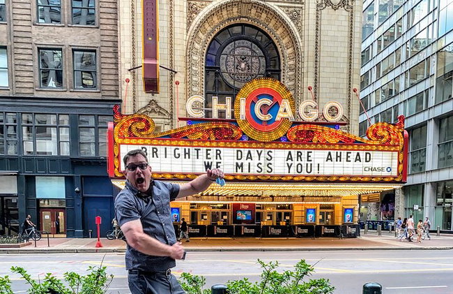 Chicago River Yoga Walk Tour - Foto 5
