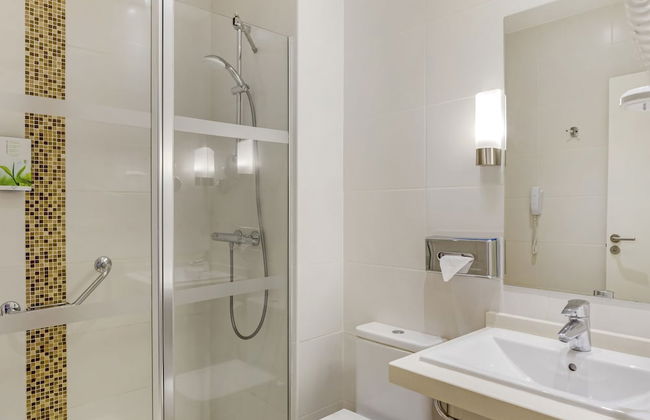 Royal Sunset Beach Club - Photo 19