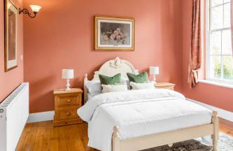 Beccles Georgian Mansion l 9 Bedrooms, Hot Tub & Parkland - Foto 16