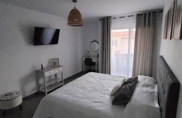 Caletillas Black sand 1º linea playa & piscina & wifi - Foto 33