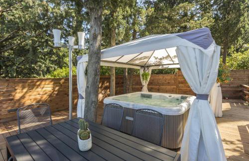 Luxury villa with a swimming pool Split - 13408 - Photo 32