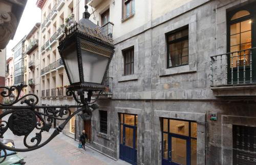 Amplio Apartamento en Casco Viejo - Corazón de Bilbao - Foto 26
