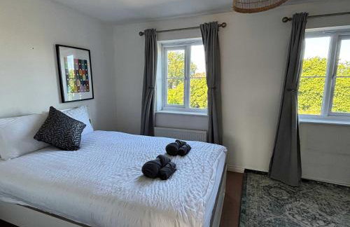 WS10 Contractor House 3 Bed 3 Bath with Parking - Foto 24