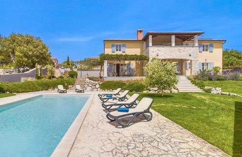 Villa in Sveti Lovre with swimming pool - Foto 4