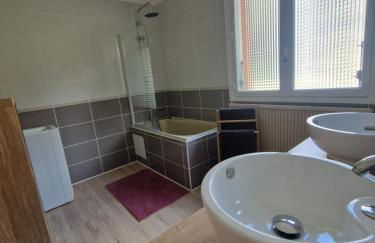 Appartement lumineux avec vue sur les montagnes. - Foto 21