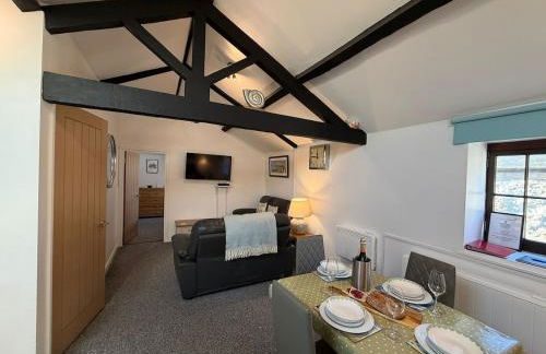 Drake's Loft - Central Lyme Regis - Photo 1