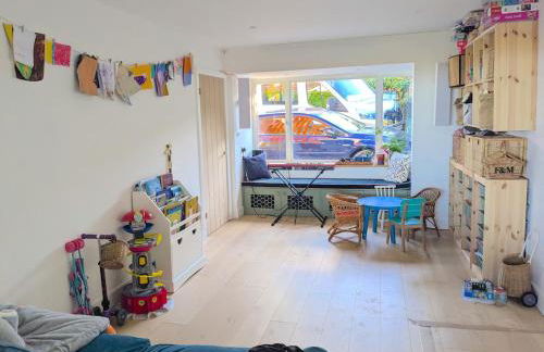 Sea View Villa with Huge Garden & Table Tennis - Foto 51