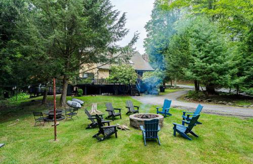 Bethel Escape Hot Tub 4 beds Game Room and Fire pit Fully Stocked Kitchen - Foto 46