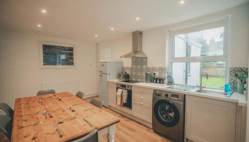 Charming 3 Bedroom Home with Garden in Banbury - Foto 5