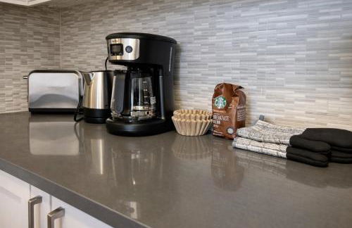 Spacious 2 Bedroom 2 Bathroom In Gated Community - Foto 13