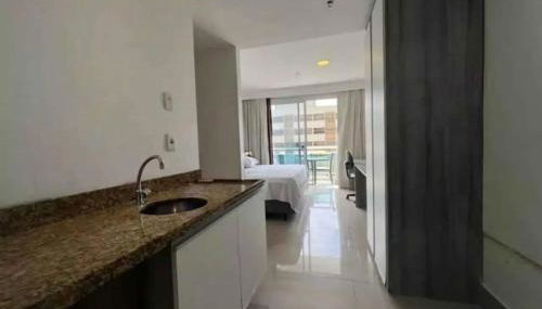 Flat confortável em Imbetiba com piscina e academia - Foto 3