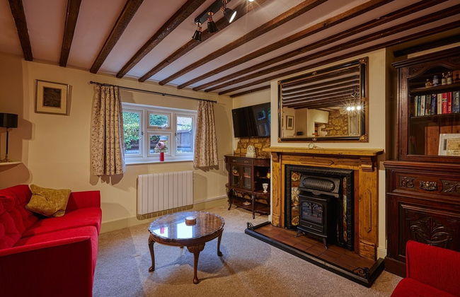 Fab 2 Bed Cotswolds Cottage With Private Courtyard - Foto 8