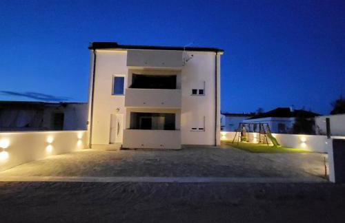 New family apartments Franka, Sabunike - Photo 2