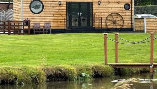 Ye Old Lambing Lodge - Spring Paddock - Photo 1