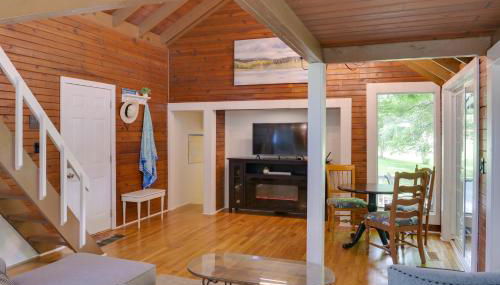 Cozy Tennessee Cabin with Deck, Grill and Fire Pit! - Foto 5