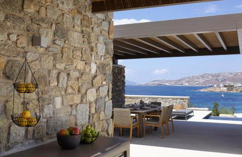 Bonzoe Suites & Villas - Photo 140