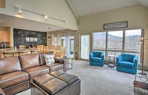 Spacious Ski-inandOut Black Mountain Home with Deck! - Foto 5