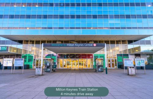 Stylish Duplex Apartment - Close to City Centre - Free Parking, Balcony, Self-Check-In, Fast WiFi and Smart TVs by Yoko Property - Foto 19