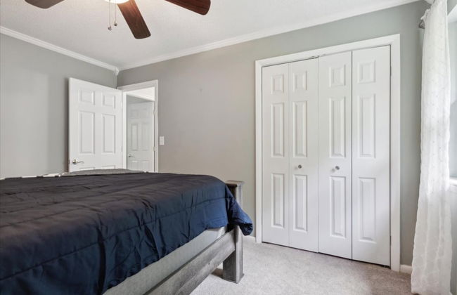 Enchanted Forest - 4 2 30 day pet Friendly - Photo 35