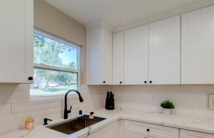 Folsom Old Town Escape • Cozy Cottage + Library - Foto 2