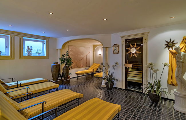 2 bedroom Apartment in Unterwössen with garden and terrace - Photo 2