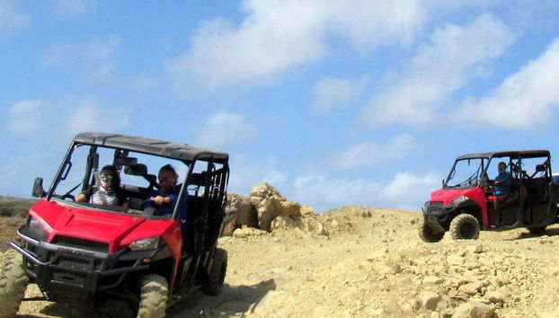 Découverte d'Aruba en buggy