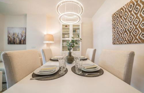 La Serna Premium Center - Photo 15