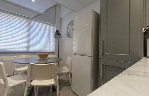 Open Mind Property - Spacious 2BR Flat City Views - Foto 12