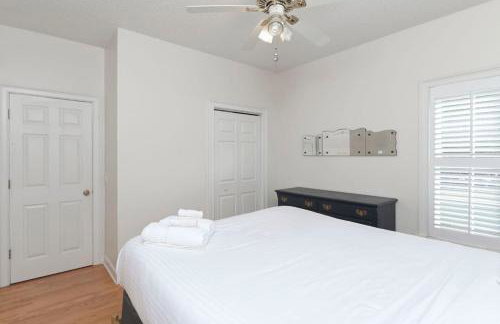 La La Lakehouse Sleeps 6 - Foto 32