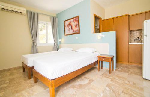 Acropolis Hotel - Photo 8