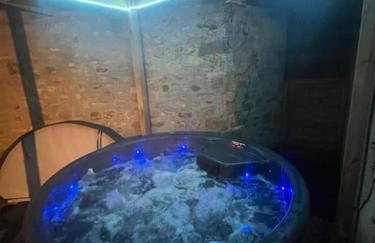 Atelier du spa jacuzzi illimité proche du mont saint Michel - Foto 7