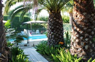 Le Mas de la Palmeraie - Appartement dans propriété privée au calme avec piscine et tennis - Foto 15