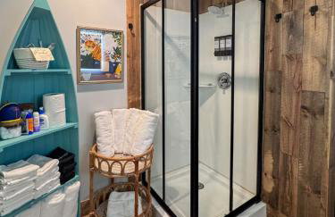 Waterfront Home with Arcade, MassageChair, Firepit, Infinity Game Table - Foto 41