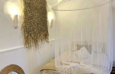 La Maison du Trident en Camargue Piscine et Jacuzzi - Foto 22