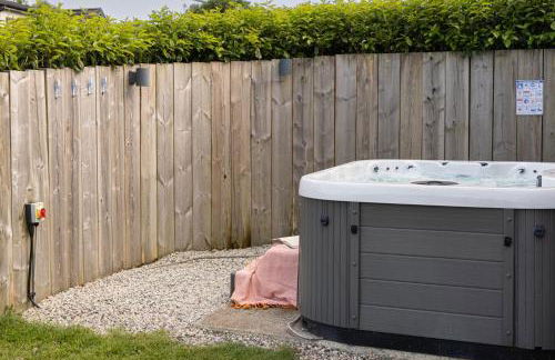 Bluebell Lodge, 29 Roadford Lake Lodges - Foto 26