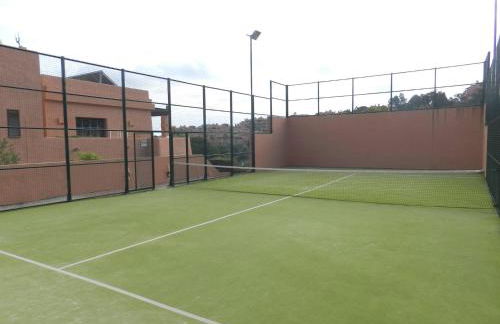 El Soto de Marbella FREE Golf-Tennis-Padel-Gym 2 Bedroom Penthouse - Foto 29
