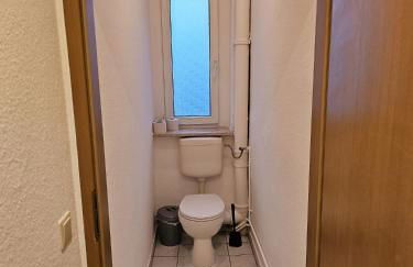 Leuna bei Leipzig & Halle - 2 Apartments mit je 3 Schlafzimmern, Küche, Bad - Foto 2