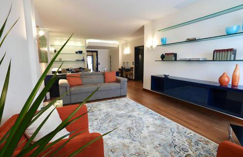 Welc-ōM Ivrea Padova Free Parking - Photo 26