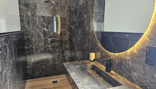 Suite jacuzzi privé neuf Les Charmettes - Foto 3, Shower
