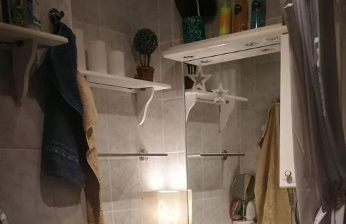 Apartment in Neusäß with Barbecue and Wifi - Foto 9