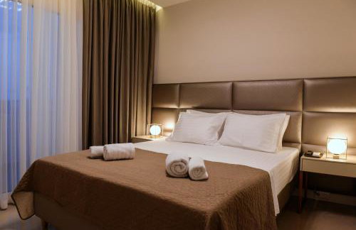 L-Suites - Photo 67