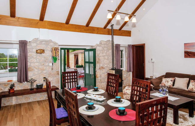 Private Estate With 2 Infinity Pools - Foto 33