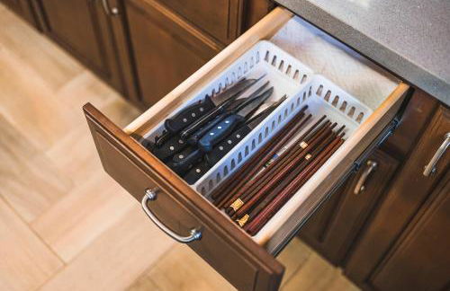 Spacious Retreat w Large Kitchen & Outdoor Patio - Photo 78