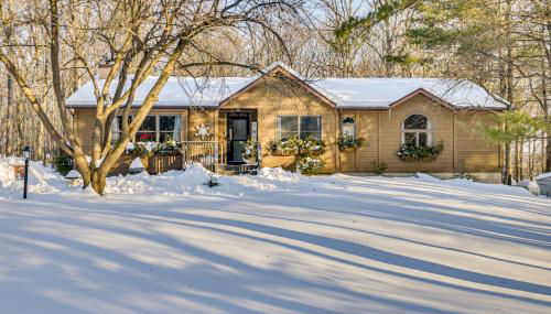 Newly Renovated! Peaceful Saylorsburg Home - Photo 3