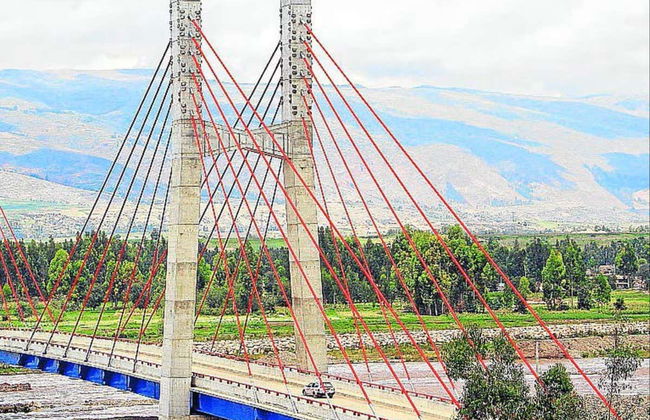Escursione a Chongos Bajo, Arwaturo e alla laguna Ñahuimpuquio - Foto 4