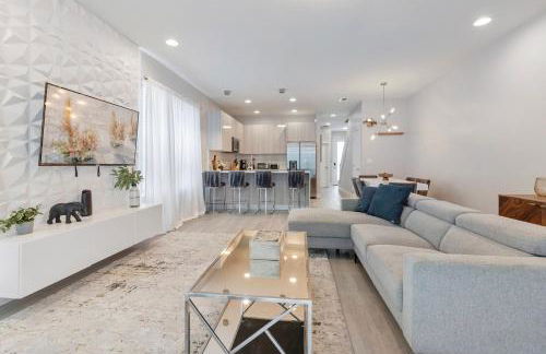 Amazing 4 Bedrooms Next to DisneyPrivate Pool - Foto 39